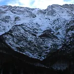 Albergue Kronotop In Triglav National Park Log pod Mangartom