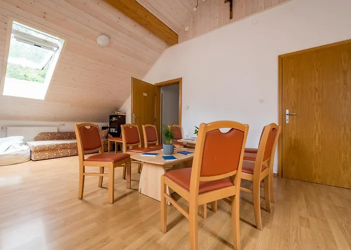 Kronotop In Triglav National Park Hostel Log pod Mangartom