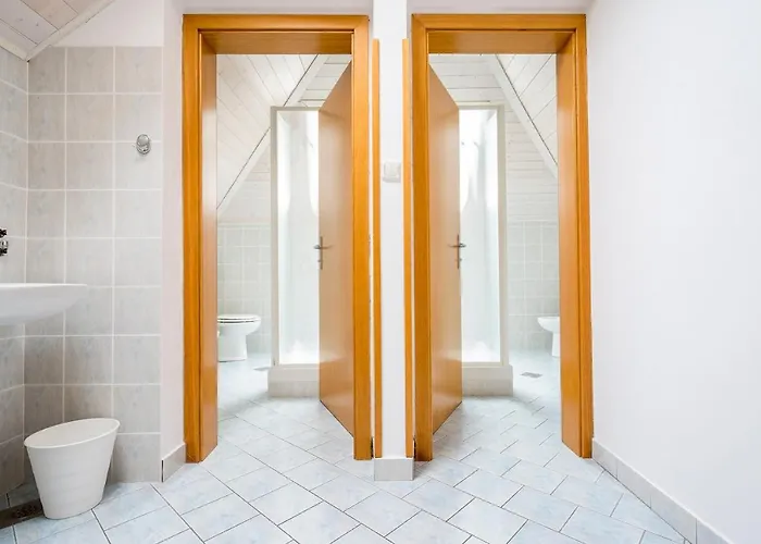 Kronotop In Triglav National Park Hostel Log pod Mangartom