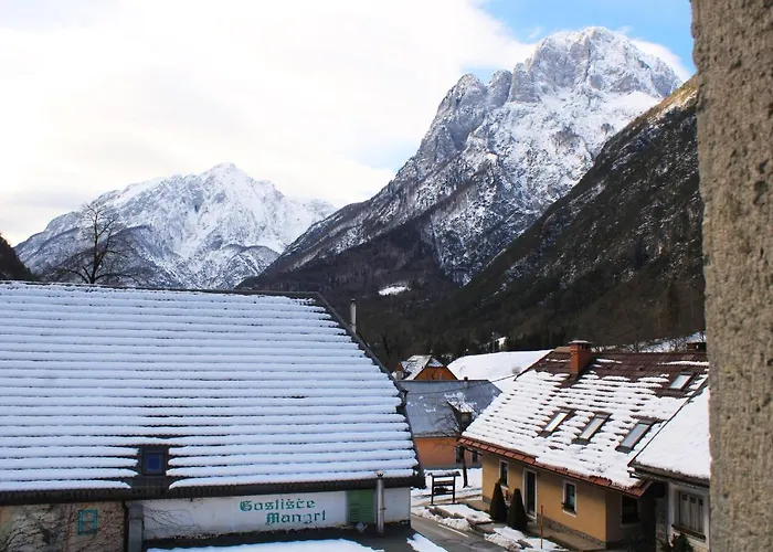 Kronotop In Triglav National Park * Log pod Mangartom