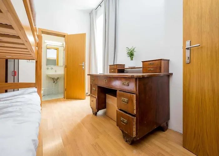 Kronotop In Triglav National Park Vandrerhjem